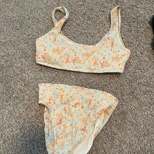 L space floral bikini M